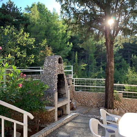 Apartmani Ficurin Starigrad Paklenica Ngoại thất bức ảnh