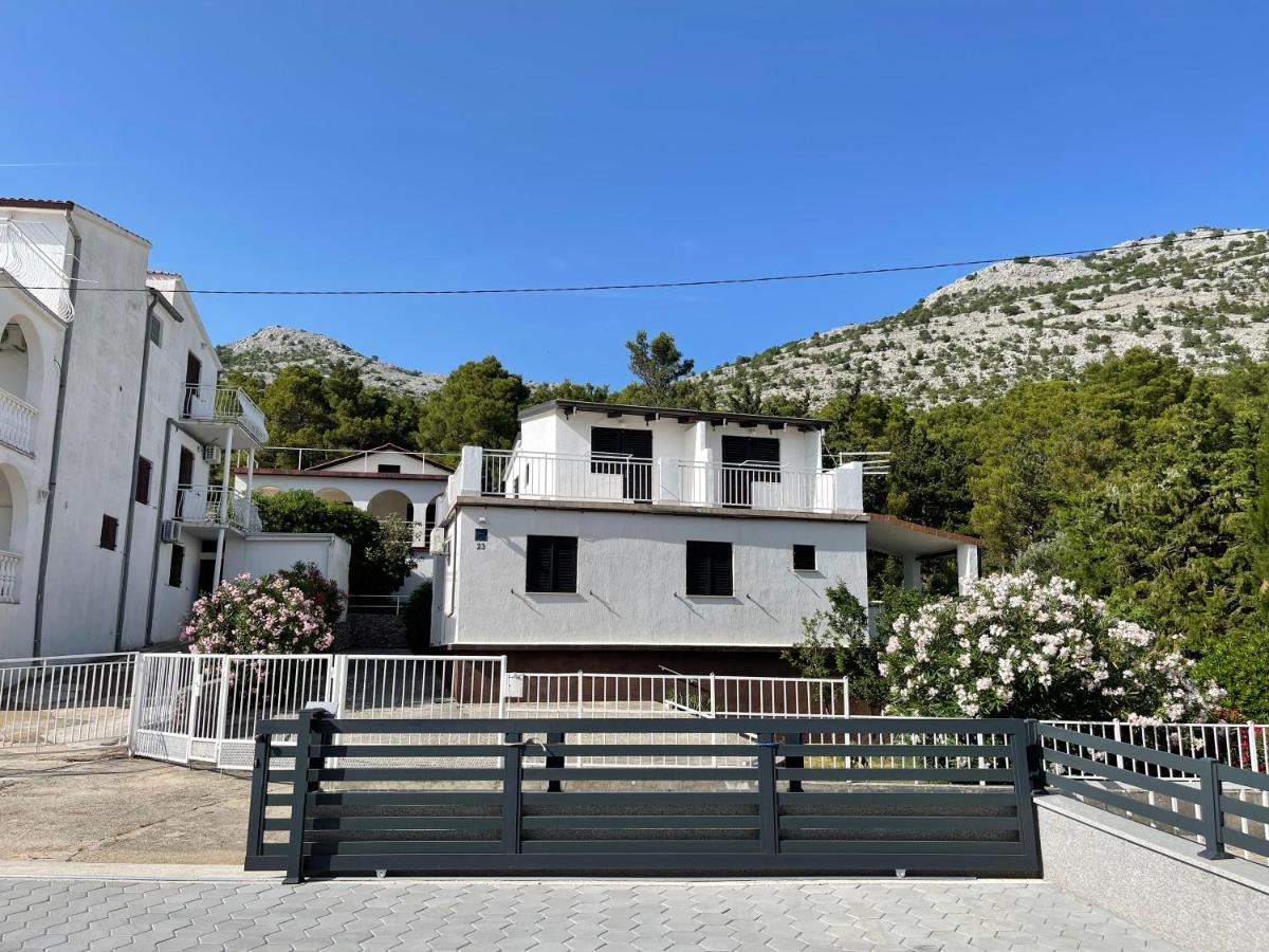 Apartmani Ficurin Starigrad Paklenica Ngoại thất bức ảnh
