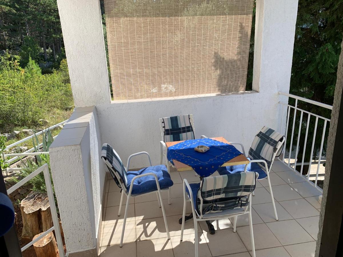 Apartmani Ficurin Starigrad Paklenica Ngoại thất bức ảnh