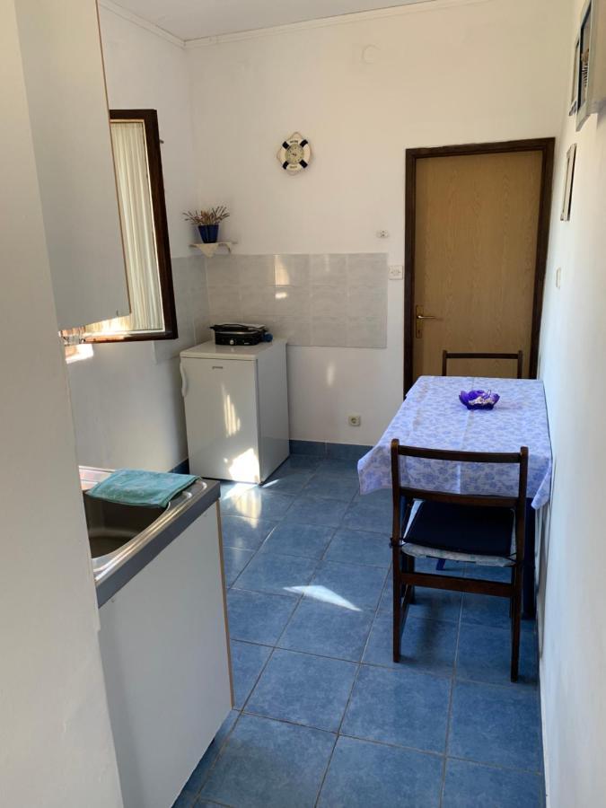 Apartmani Ficurin Starigrad Paklenica Ngoại thất bức ảnh