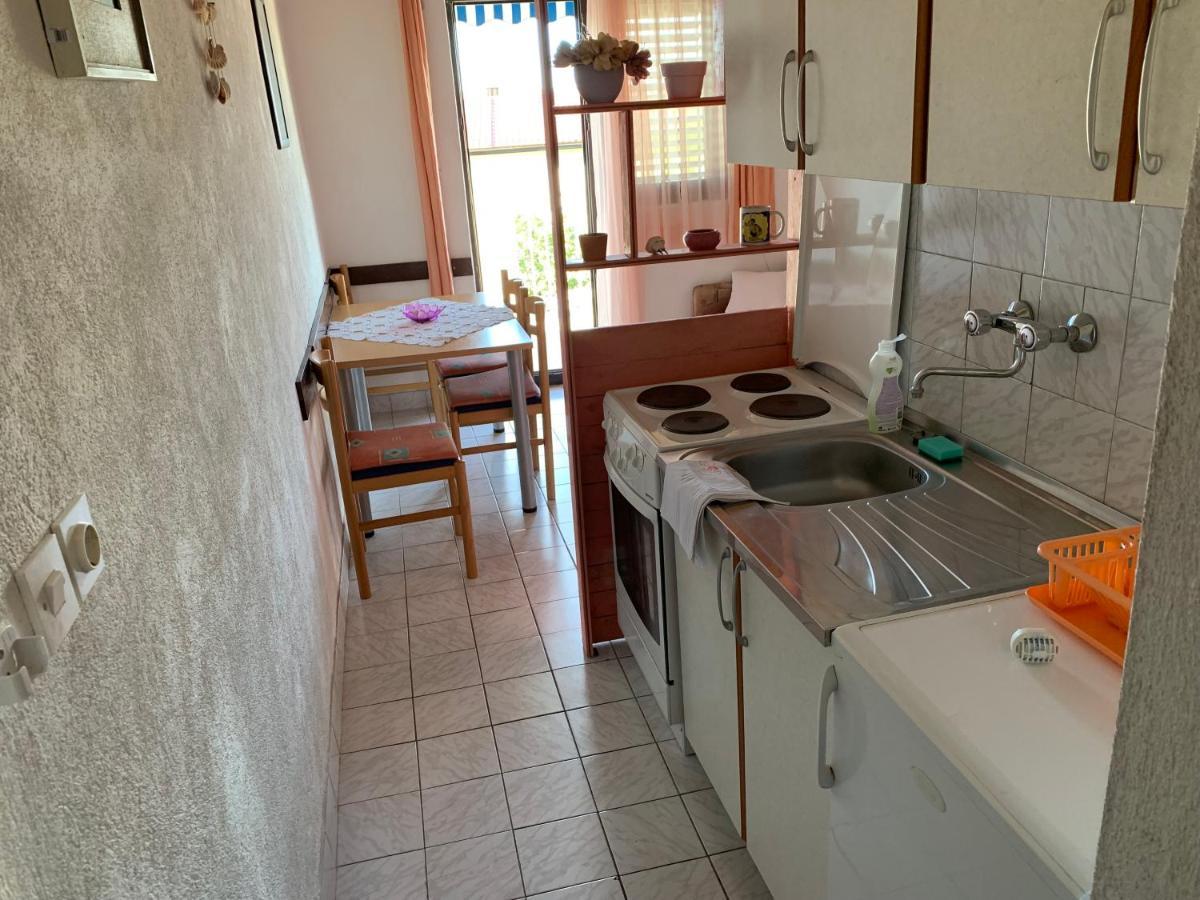 Apartmani Ficurin Starigrad Paklenica Ngoại thất bức ảnh